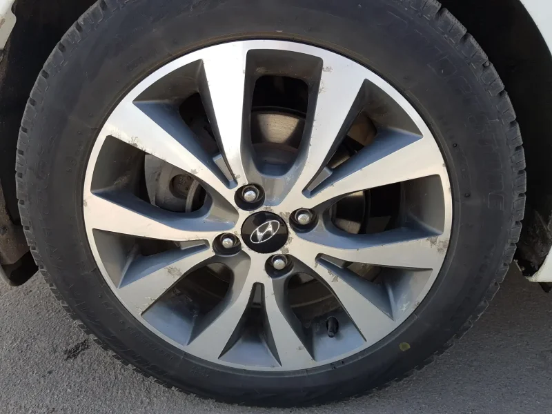 Скад Hyundai Tucson (KL-275) Алмаз