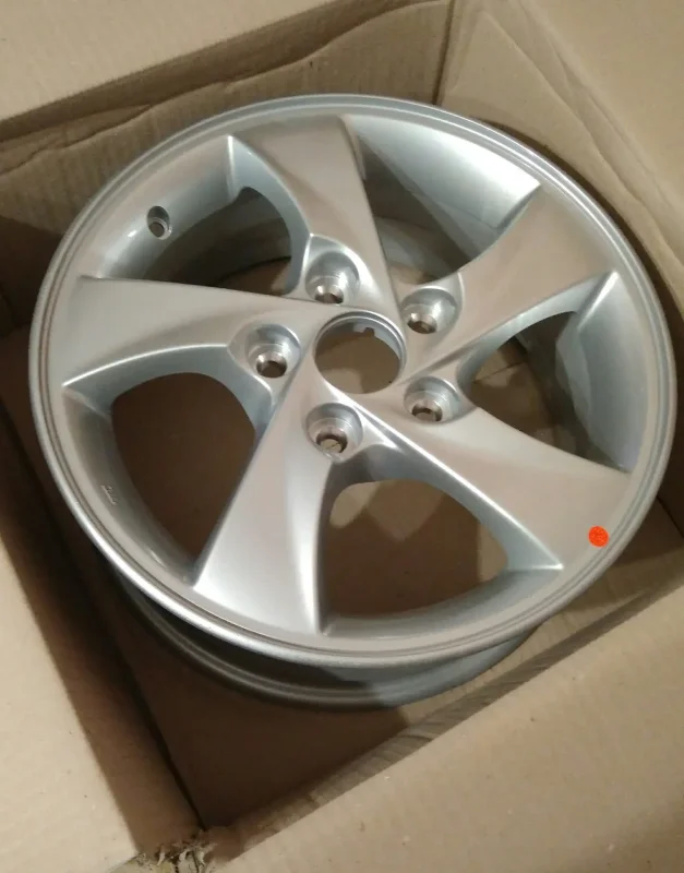Диски Hyundai Solaris r15 оригинал