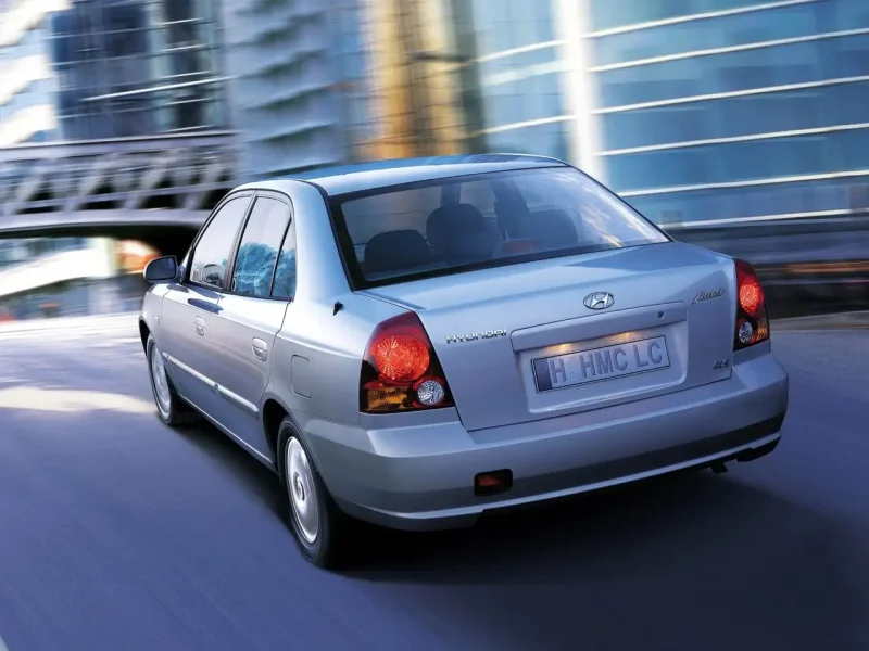 Hyundai Accent 2000 седан