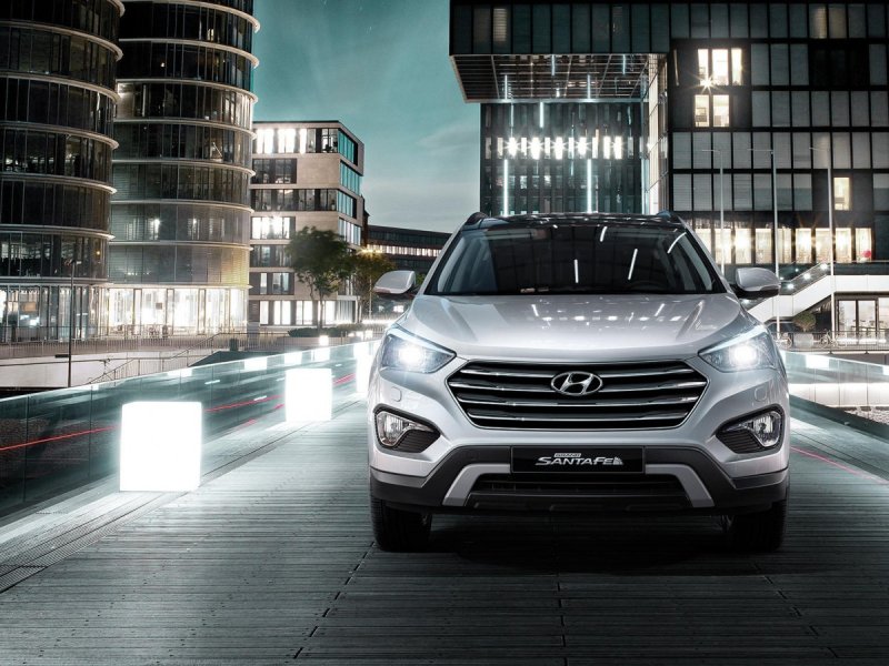 Hyundai Grand Santa Fe 2014