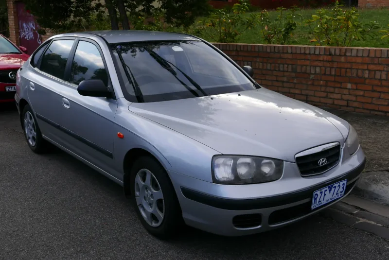 Hyundai Elantra XD 2001