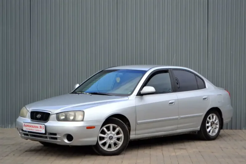 Hyundai Elantra XD 2001