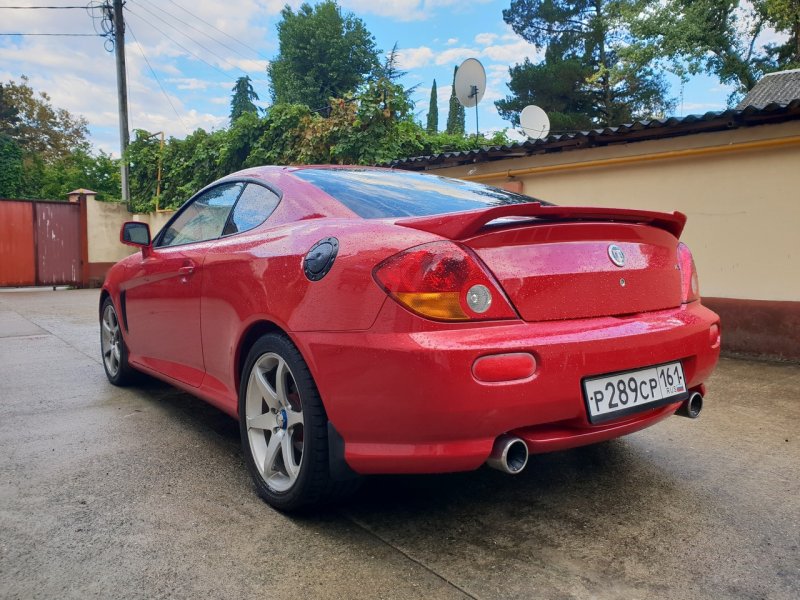 Hyundai Tiburon 2003 серебристый