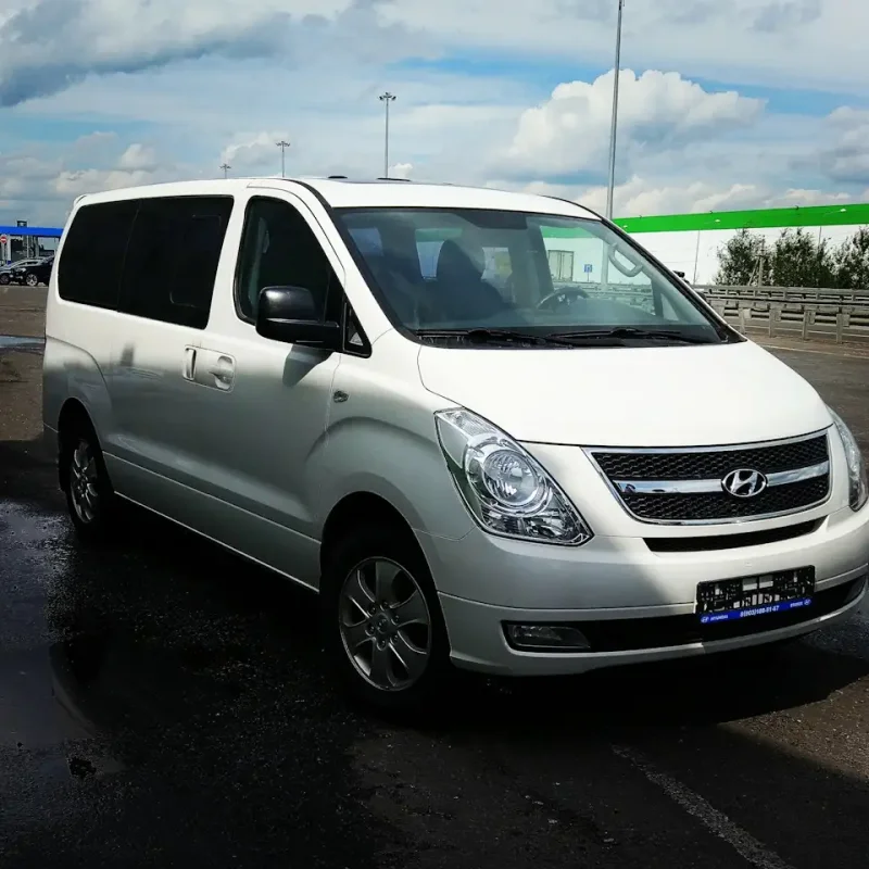 Hyundai Grand Starex 2