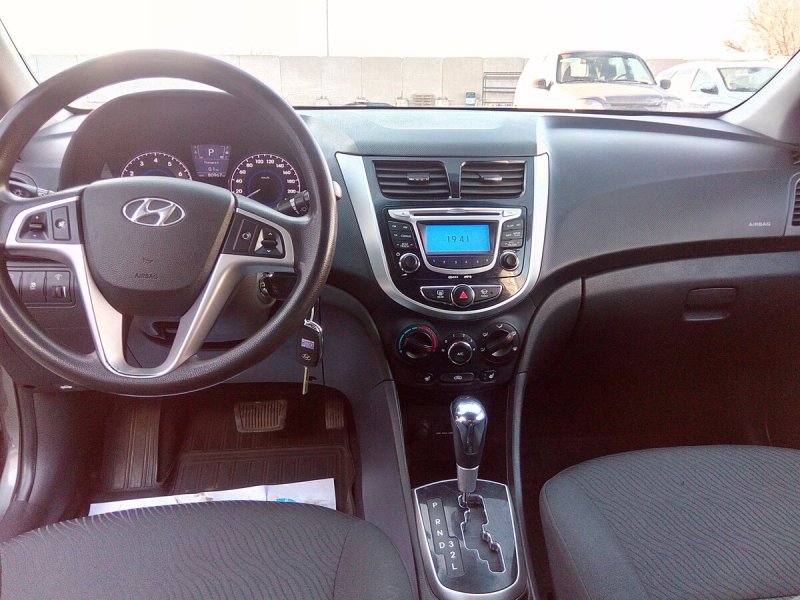 Hyundai Solaris 1.6 2014