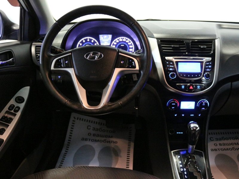 Хендай Солярис 2012 1.6 автомат