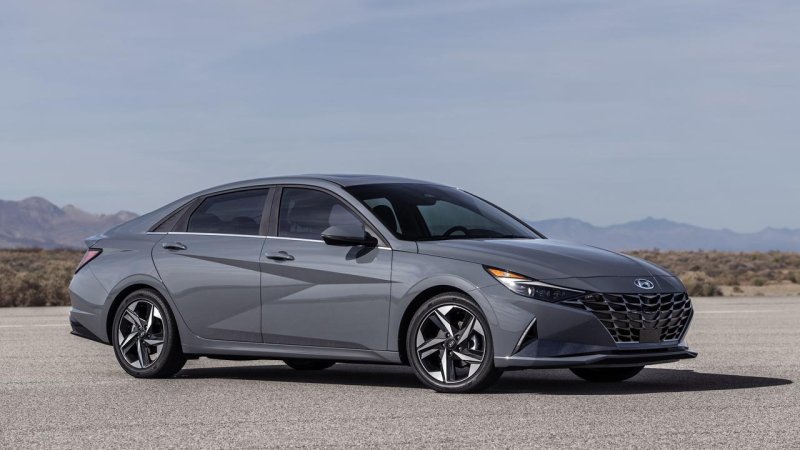 Hyundai Elantra 2021