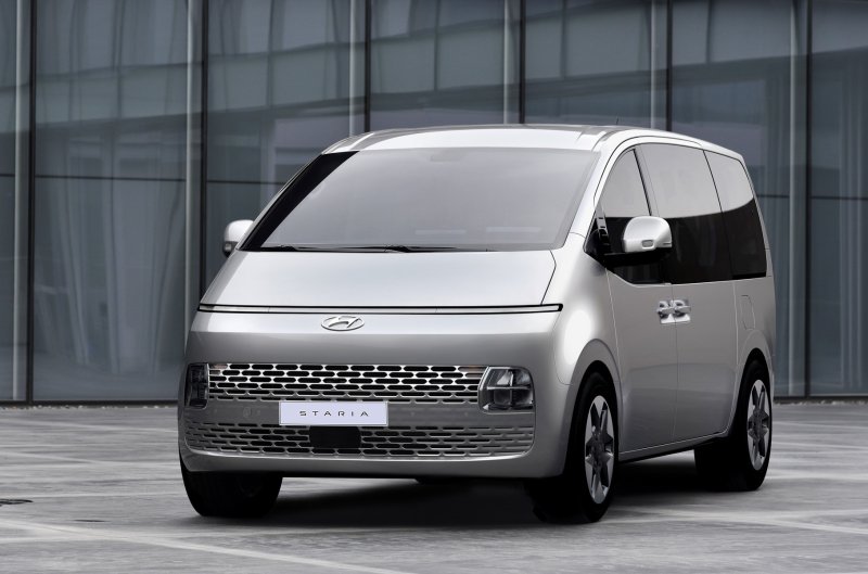 Hyundai Staria 2021