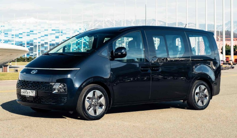 Hyundai Staria 2021