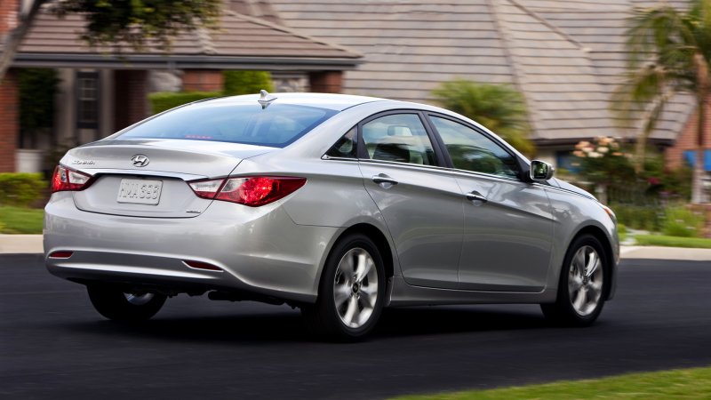 Hyundai Sonata 2010