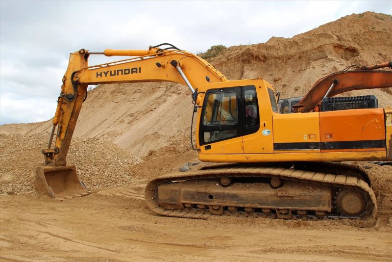 Экскаватор Hyundai 260l