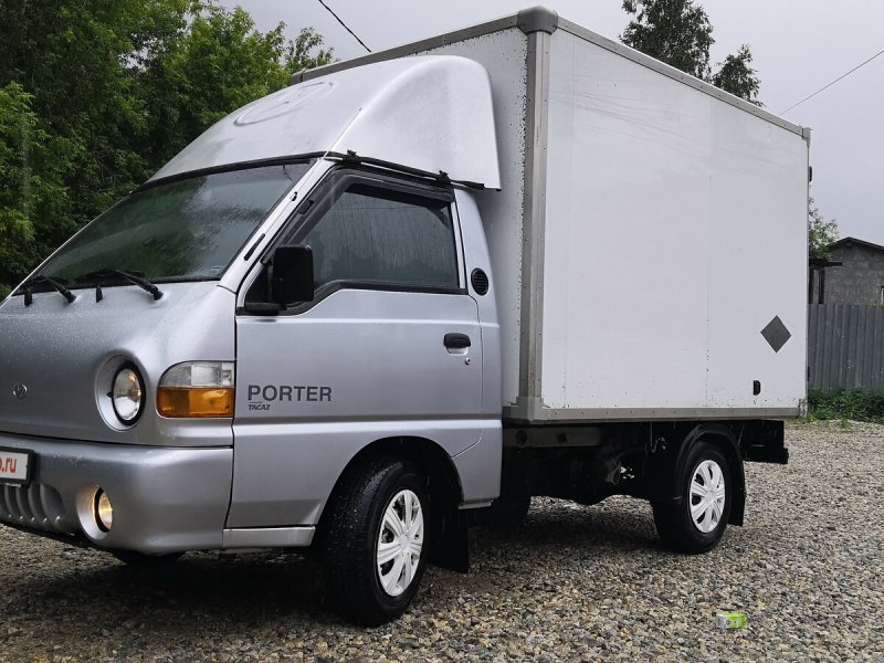 Hyundai h-100 au Porter