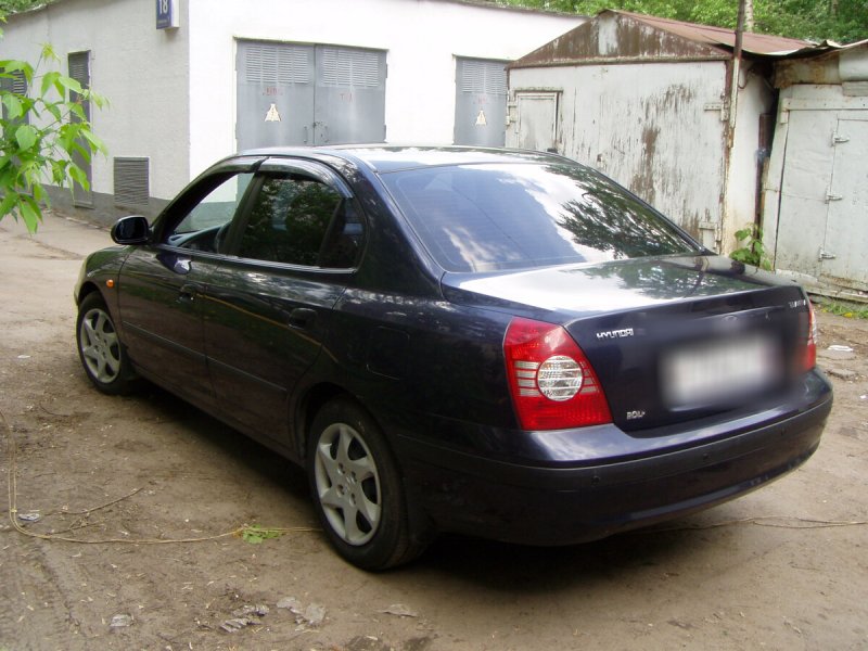 Hyundai Элантра хэтчбек 2003