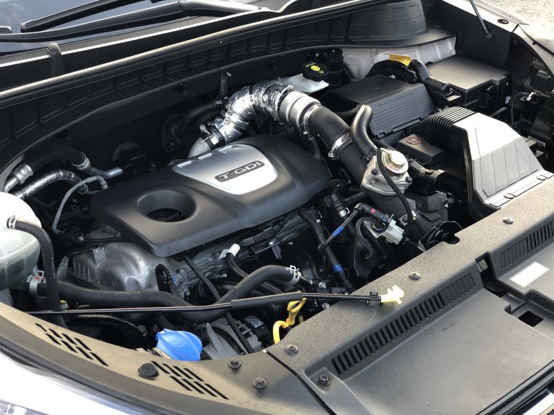 Под капотом Hyundai Tucson 1