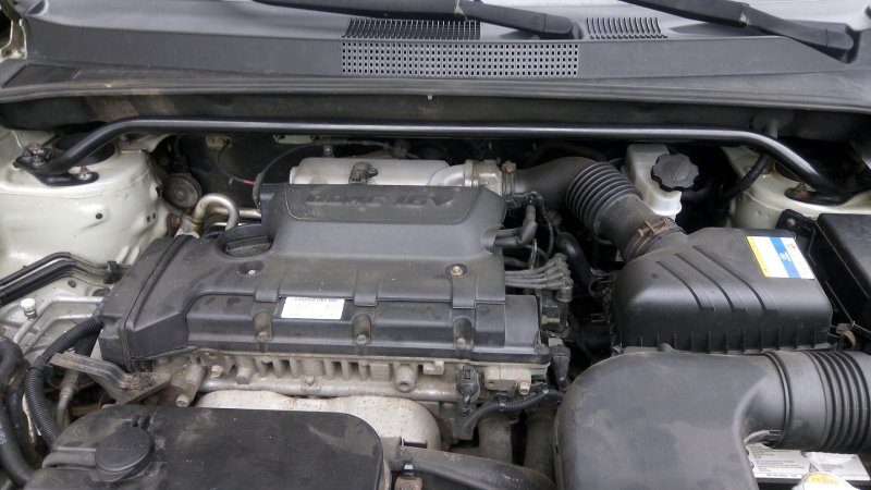 Hyundai Tucson 2007 моторный отсек