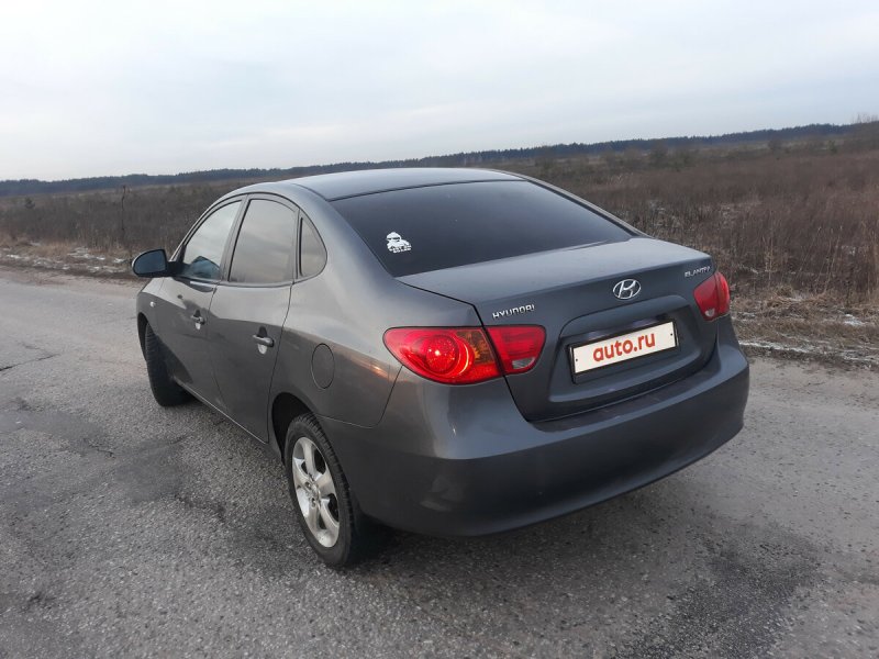 Hyundai Elantra 2008 года