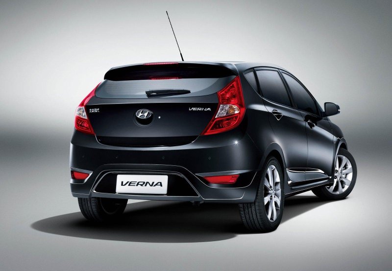 Hyundai Solaris хэтчбек