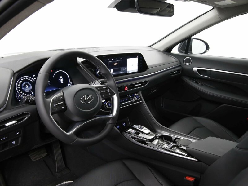Hyundai Sonata 2022 салон
