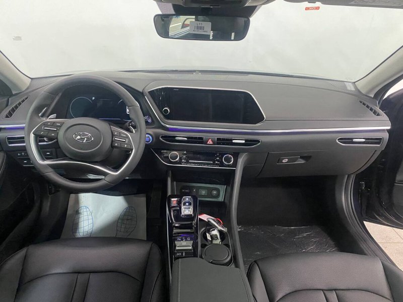 Hyundai Sonata 2022 салон