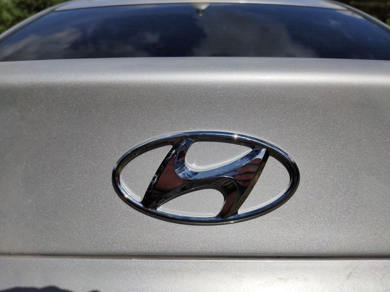 Hyundai Sonata logo