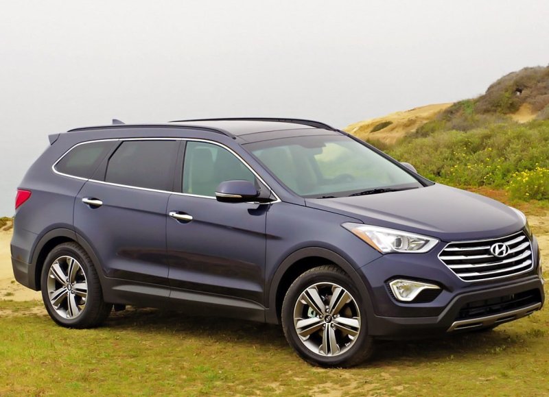 Hyundai Grand Santa Fe 2013