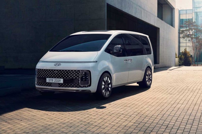 Staria Hyundai минивэн 2021