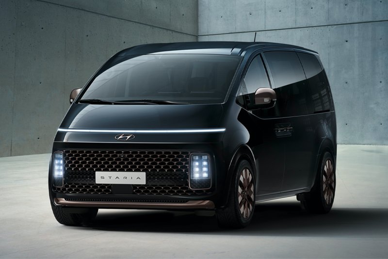 Staria Hyundai минивэн