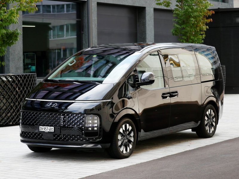 Hyundai Staria 2022