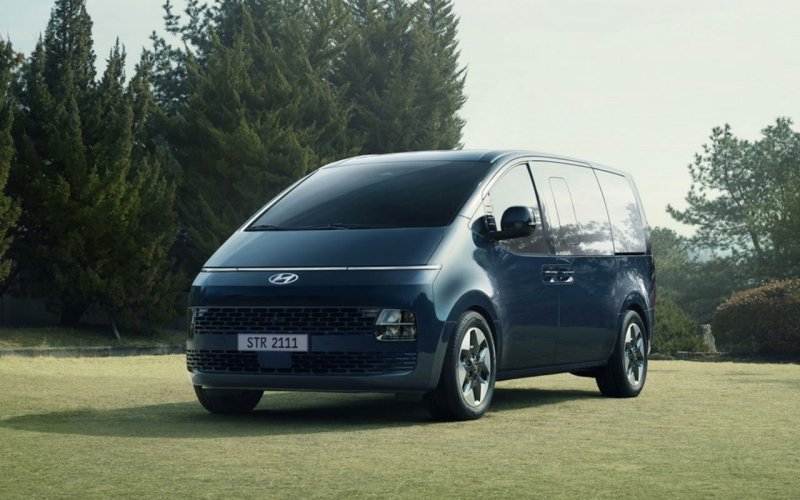 Hyundai Staria 2021