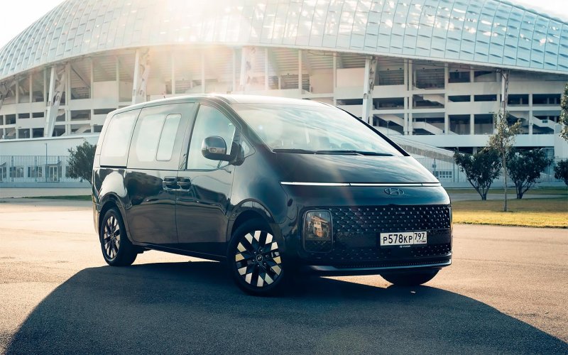 Минивэн Hyundai Staria 2022