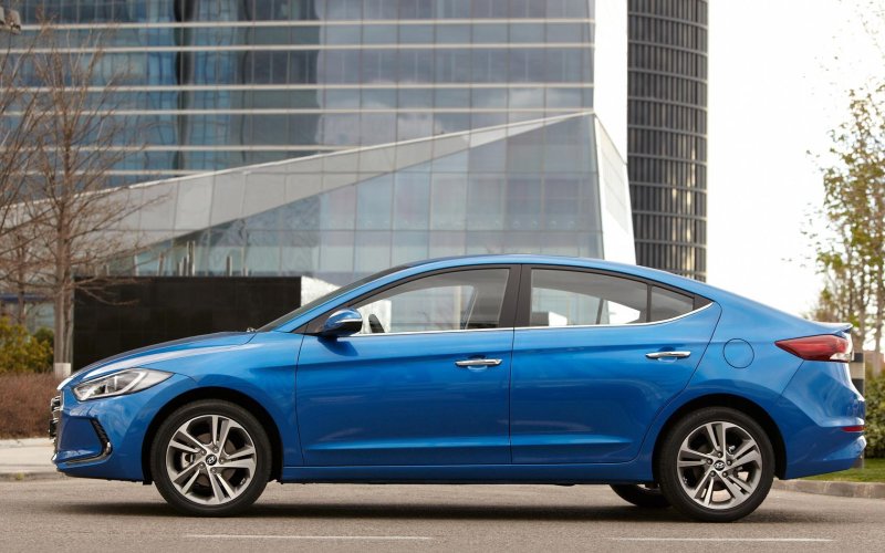 Elantra 2011