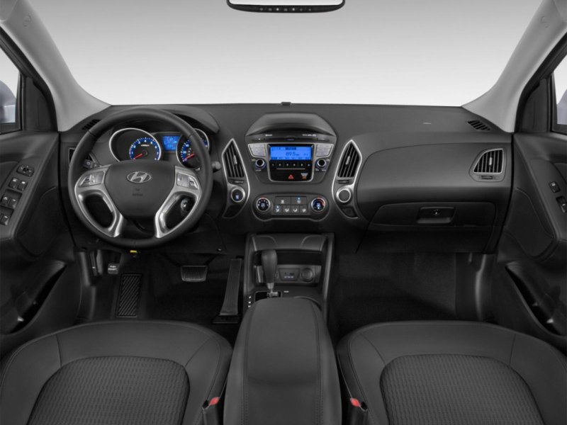 Hyundai Tucson салон 2013