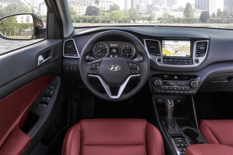 Hyundai Tucson 2018 салон