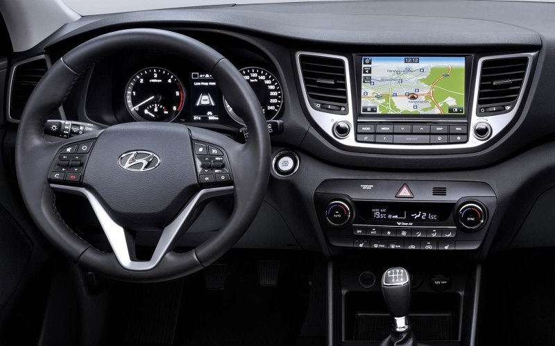 Hyundai Tucson 2016 салон
