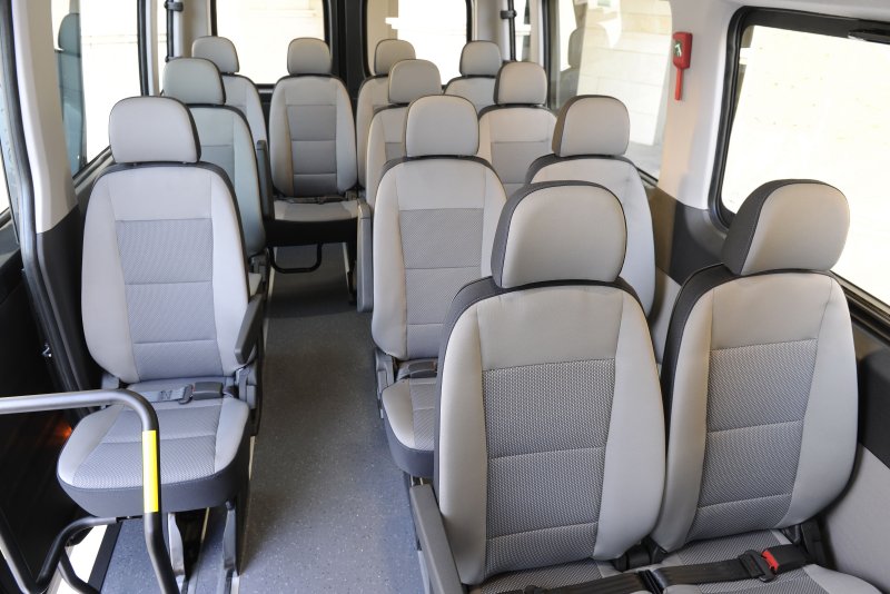 Микроавтобус Hyundai h350