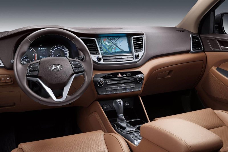 Hyundai Tucson 2016 интерьер