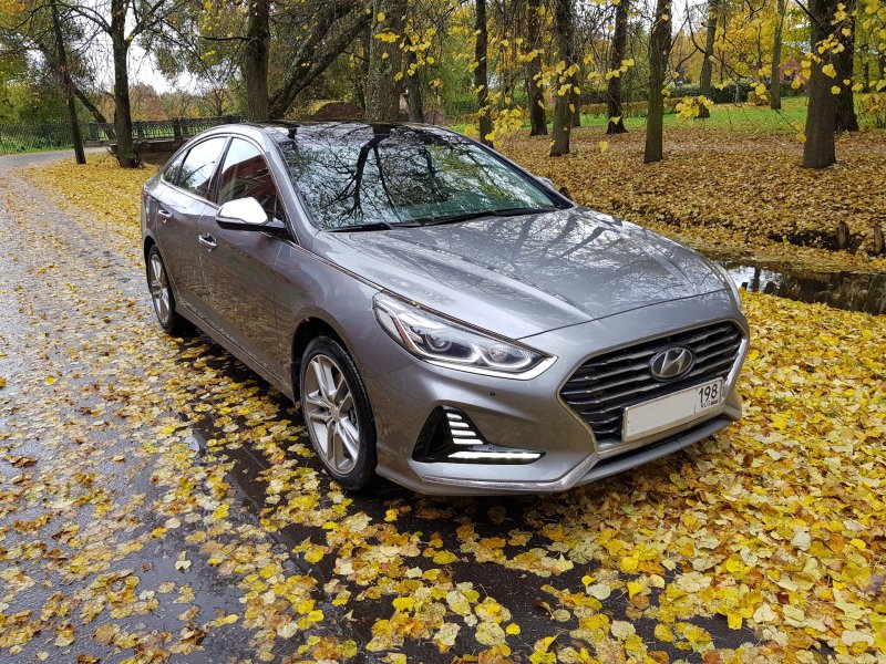 Hyundai Sonata 2012 White