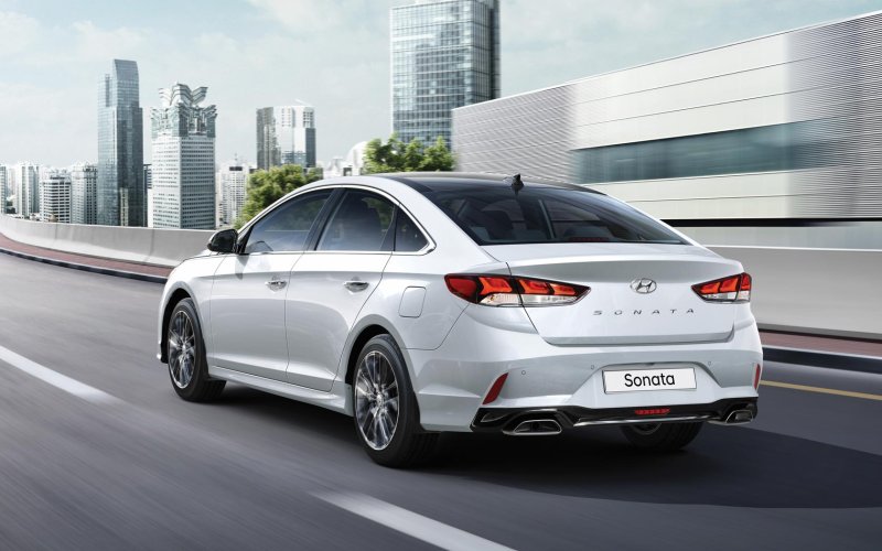Hyundai Sonata 2021 белая