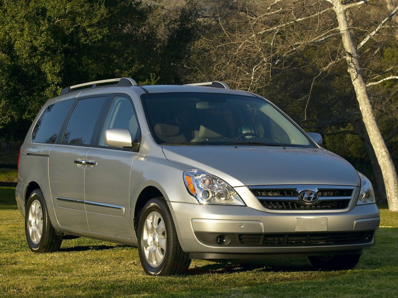 Hyundai i800
