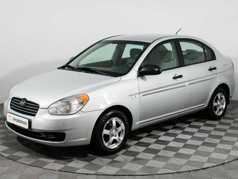 Hyundai Verna II