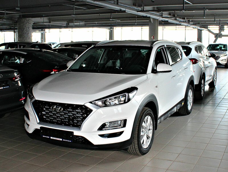 Hyundai Tucson 2019 белый