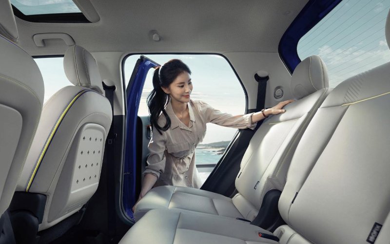 Hyundai Casper Interior