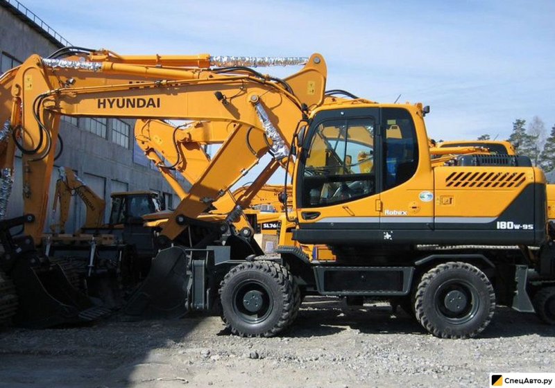 Колесный экскаватор Hyundai r180w-9s