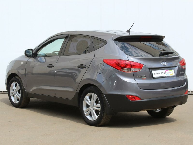 Hyundai Solaris 2012