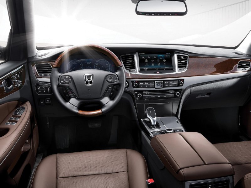 Hyundai ECUS 2013