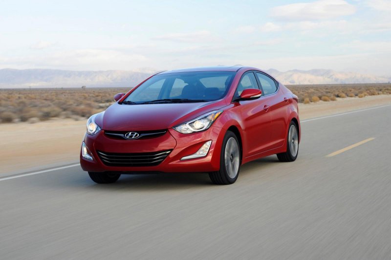Hyundai Elantra 5