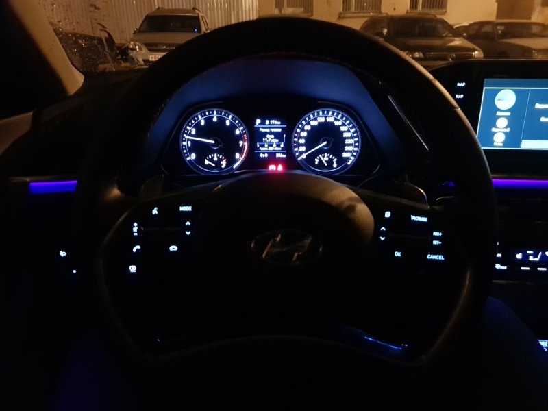 Hyundai Sonata 2021 салон ночью