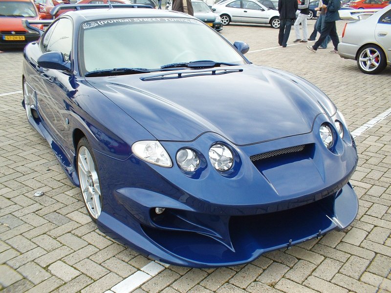 Hyundai Tiburon 2000 Tuning