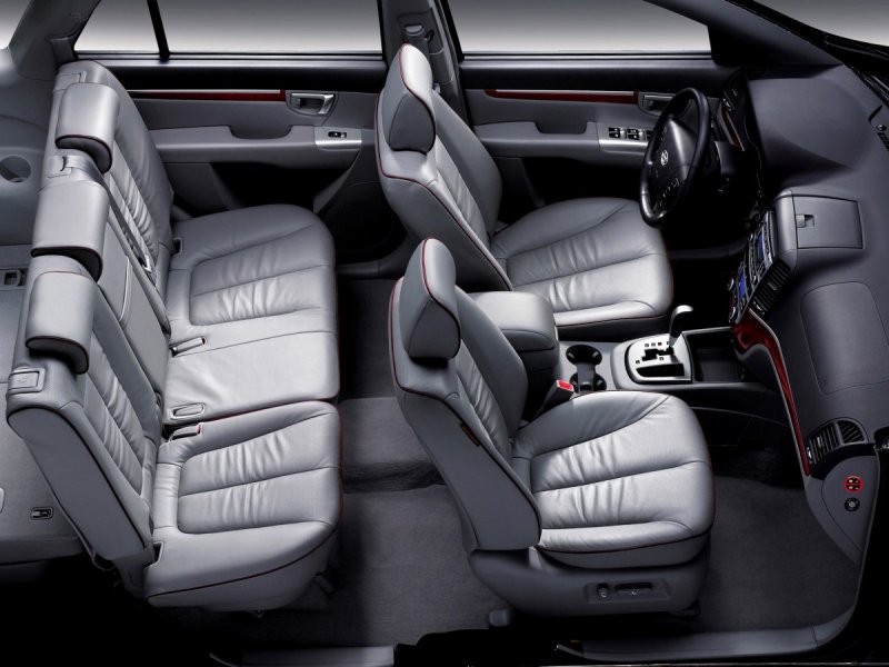 Hyundai Grand Santa Fe 2017 салон