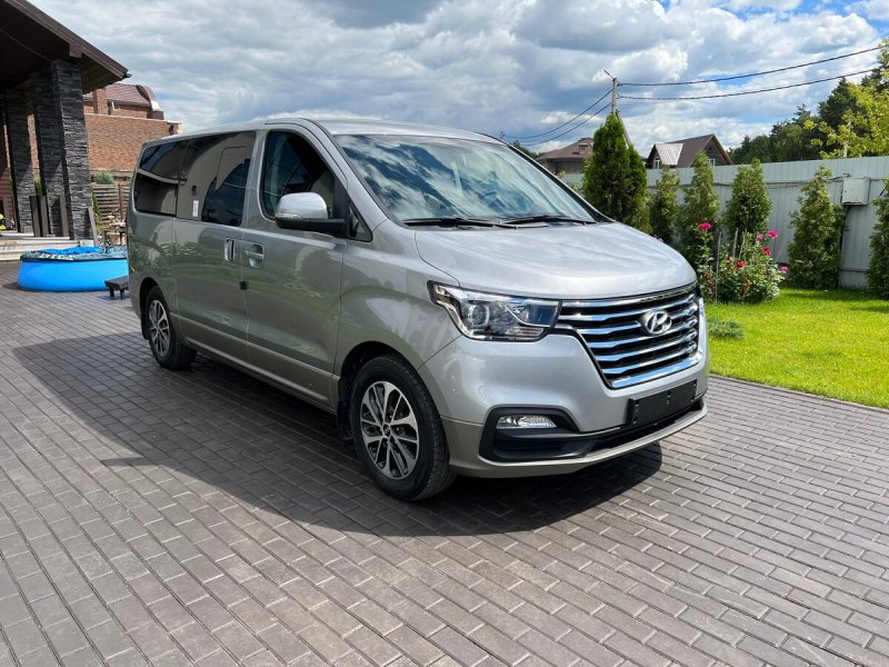 Hyundai Grand Starex 2019 салон